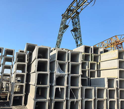 高標(biāo)農(nóng)田矩形池